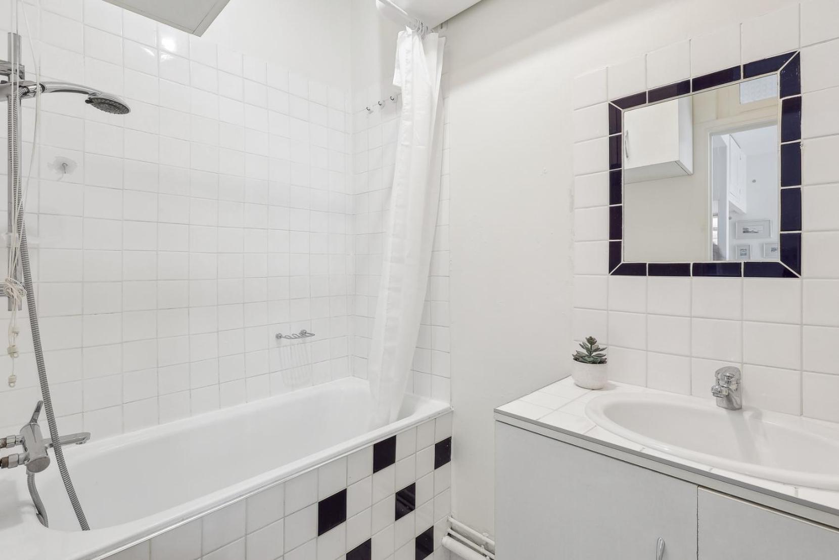 Pantheon & Latin Quarter - Cityapartmentstay Parigi Esterno foto